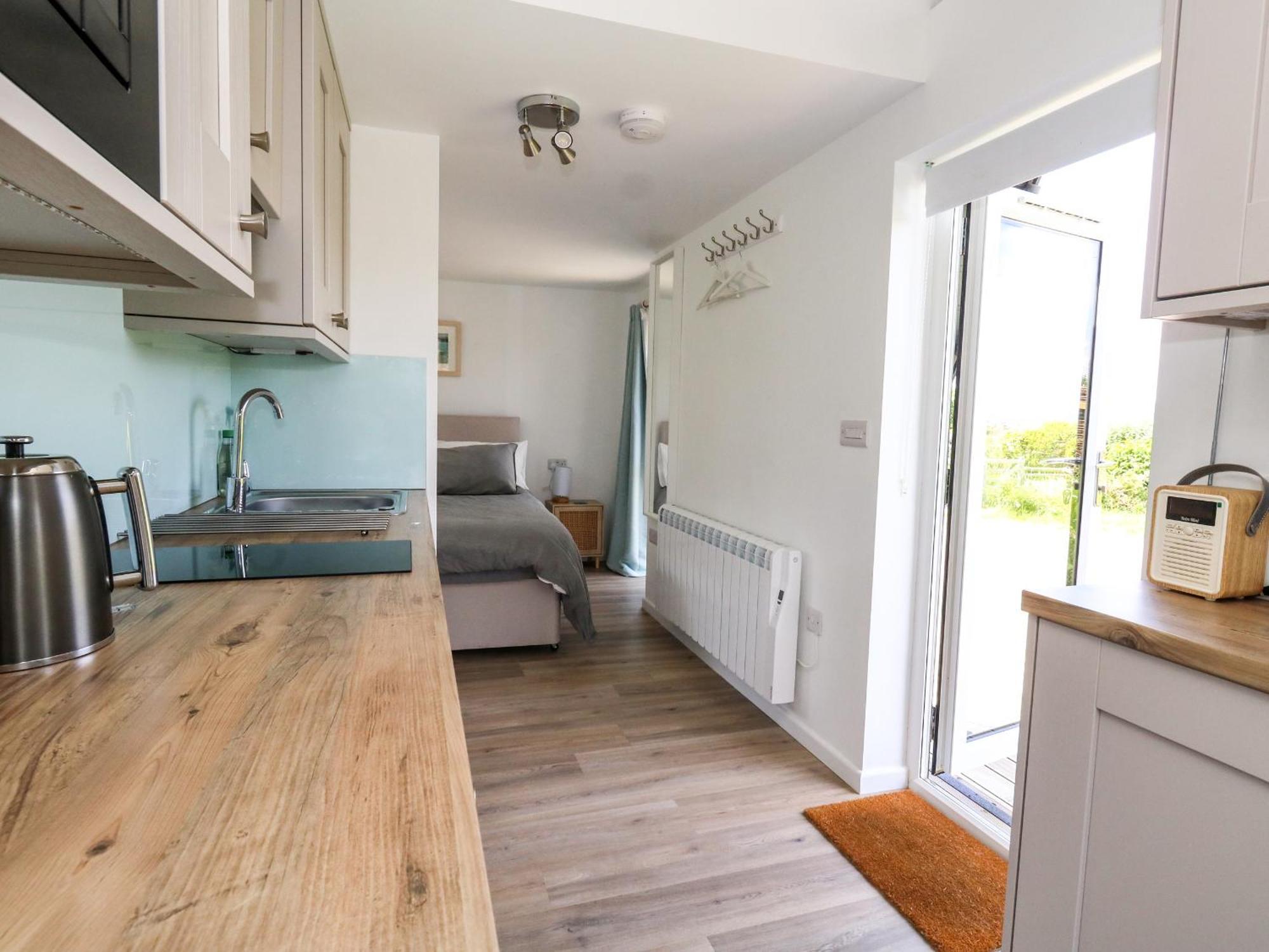 The Cabin Swanage Luaran gambar